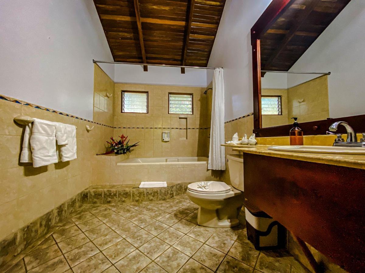 Jaco Hotel Docelunas Экстерьер фото